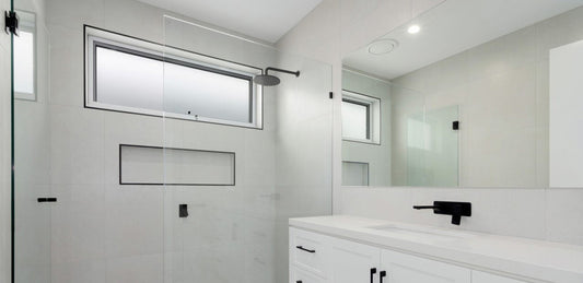 White Awning Window 600 x 1200 w Double Glazed with Screen